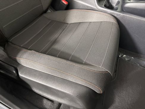 Used 2025 Honda CR-V Sport image 30