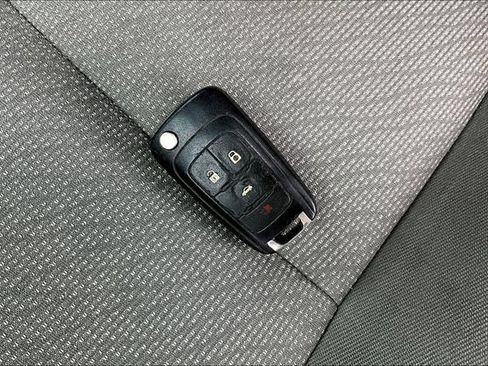 Used 2016 Chevrolet Malibu LS w/ Protection Package FWD image 11