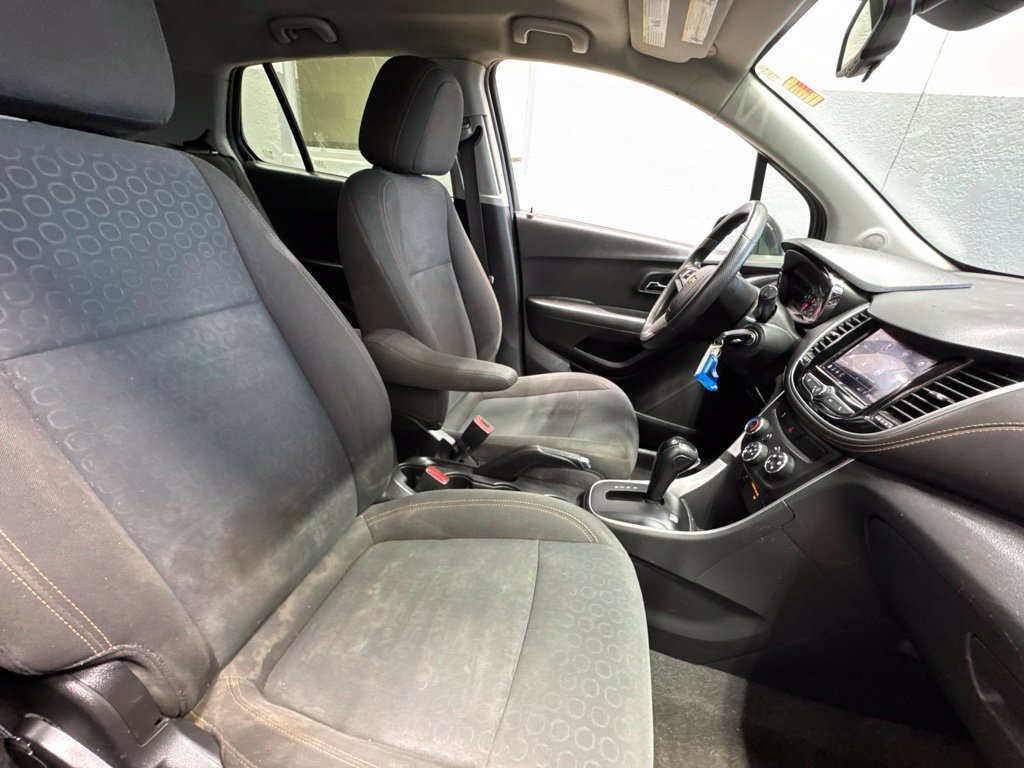 Used 2020 Chevrolet Trax LS w/ Tint and Cruise Package FWD image 22