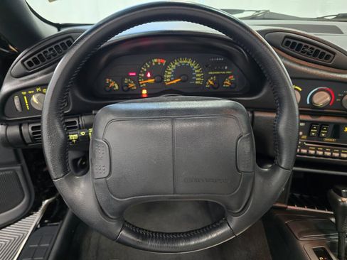 Used 1993 Chevrolet Camaro Z28 image 61