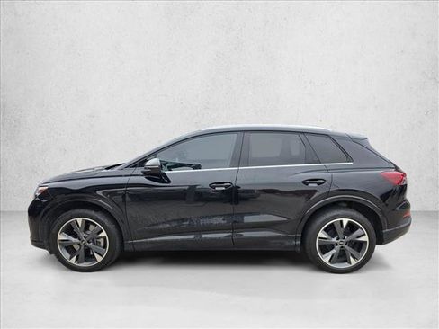 Certified 2022 Audi Q4 e-tron Prestige image 8