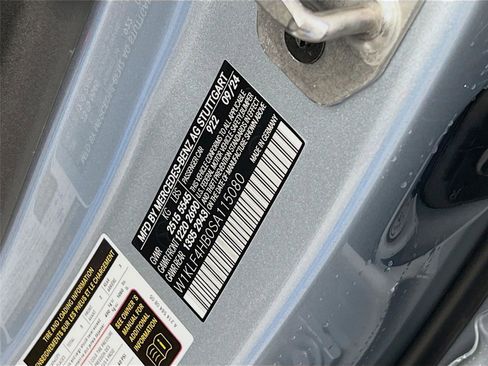 Used 2025 Mercedes-Benz E 350 4MATIC Sedan image 24