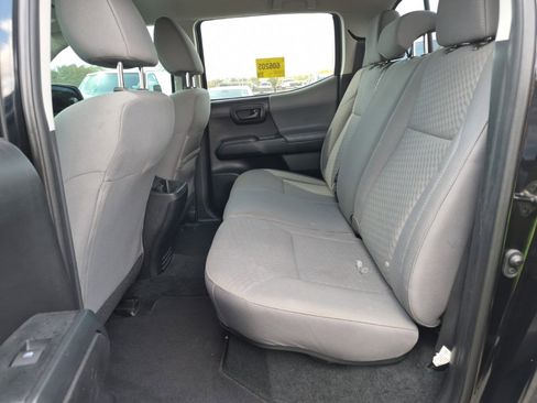 Used 2020 Toyota Tacoma SR w/ SR Convenience Package RWD image 15