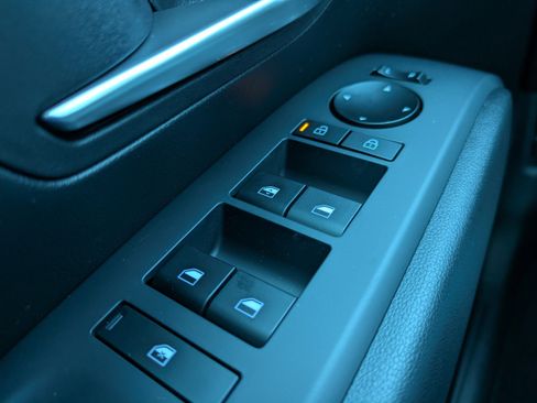 Certified 2026 Hyundai Tucson SE FWD image 16