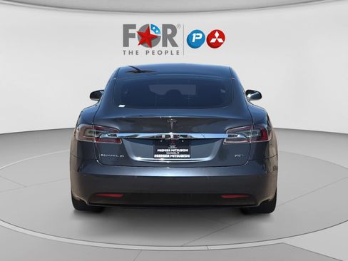 Used 2017 Tesla Model S 75D AWD/4WD image 4
