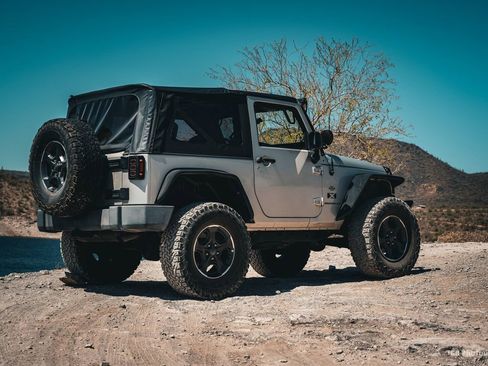 Used 2007 Jeep Wrangler X AWD/4WD image 6