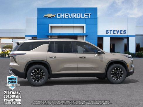 New 2026 Chevrolet Traverse Z71 image 5