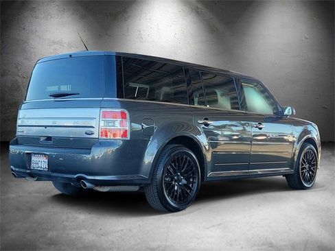 Used 2019 Ford Flex Limited image 3
