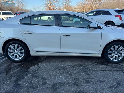 Used 2012 Buick LaCrosse Premium w/ Entertainment Package image 9