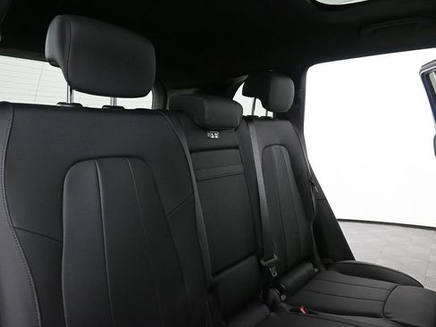 New 2026 Mercedes-Benz GLB 250 image 21