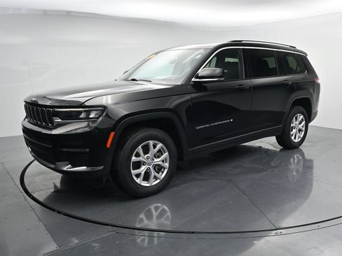 Used 2021 Jeep Grand Cherokee L Limited AWD/4WD image 4