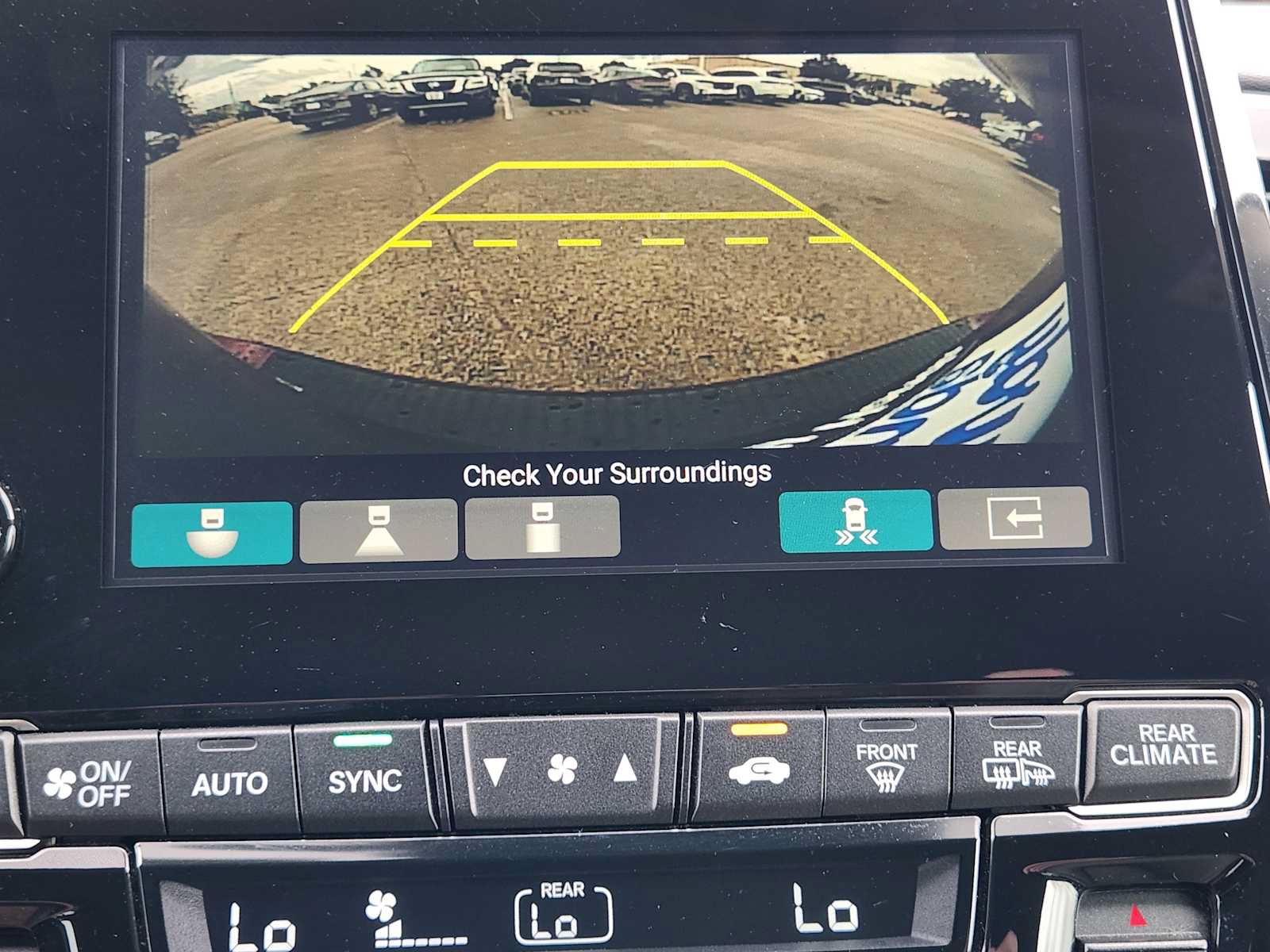 Used 2018 Honda Odyssey Elite image 16