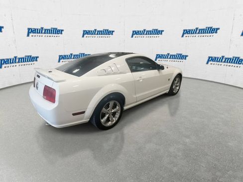 Used 2009 Ford Mustang GT RWD image 11