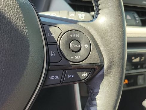 Used 2021 Toyota RAV4 XLE Premium AWD/4WD image 24