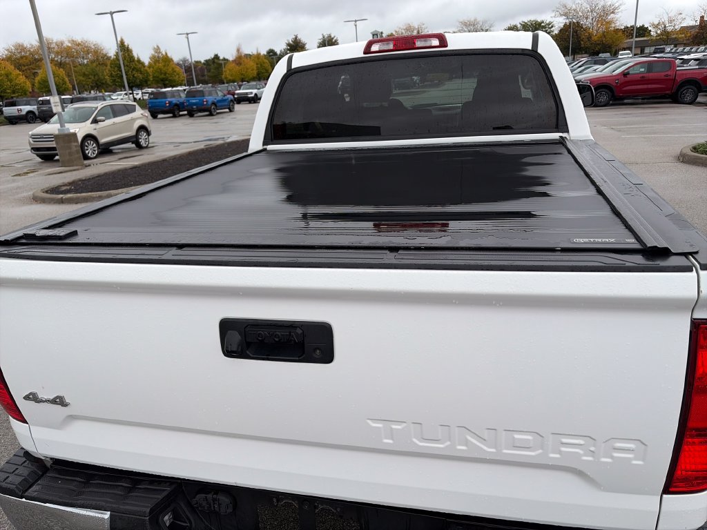 Used 2018 Toyota Tundra SR5 AWD/4WD image 7