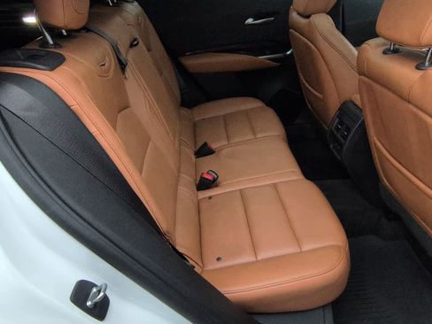 Used 2020 Cadillac XT4 Premium Luxury image 21