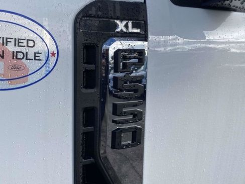 New 2026 Ford F550 4x4 Crew Cab Super Duty image 9