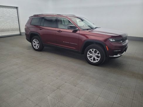 Used 2022 Jeep Grand Cherokee L Limited AWD/4WD image 11