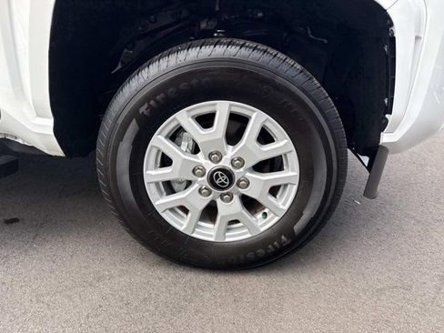 Used 2025 Toyota Tacoma SR5 RWD image 32