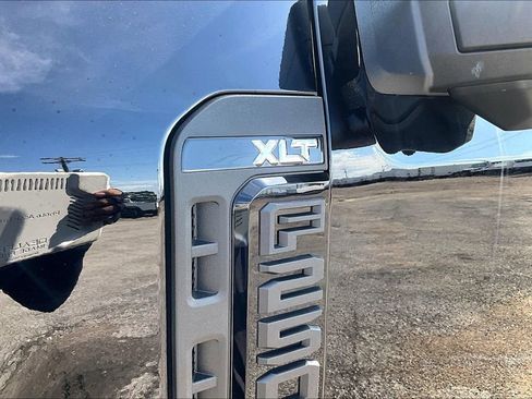 New 2025 Ford F250 XLT w/ Black Appearance Package image 15