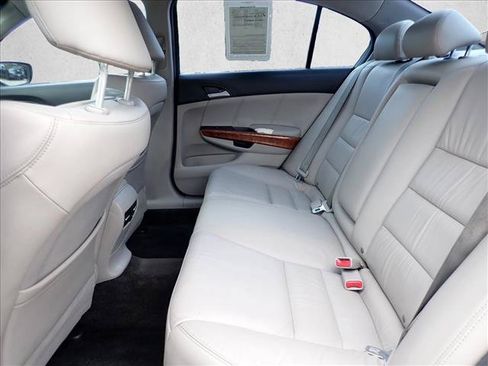 Used 2011 Honda Accord EX-L image 8