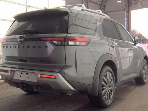 Used 2022 Nissan Pathfinder SL w/ SL Premium Package image 5