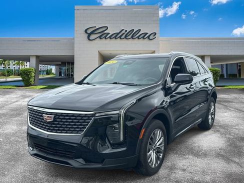 Certified 2024 Cadillac XT4 Premium Luxury FWD image 7
