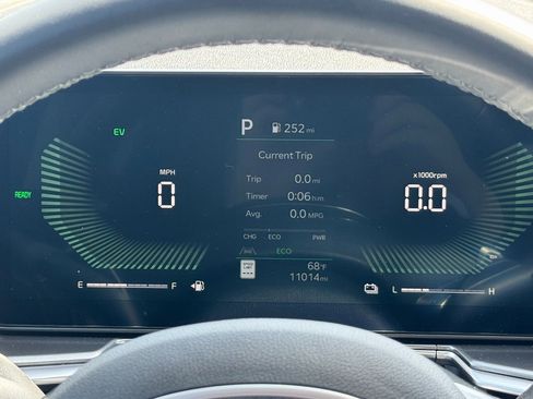 Used 2025 Kia Sorento EX image 16