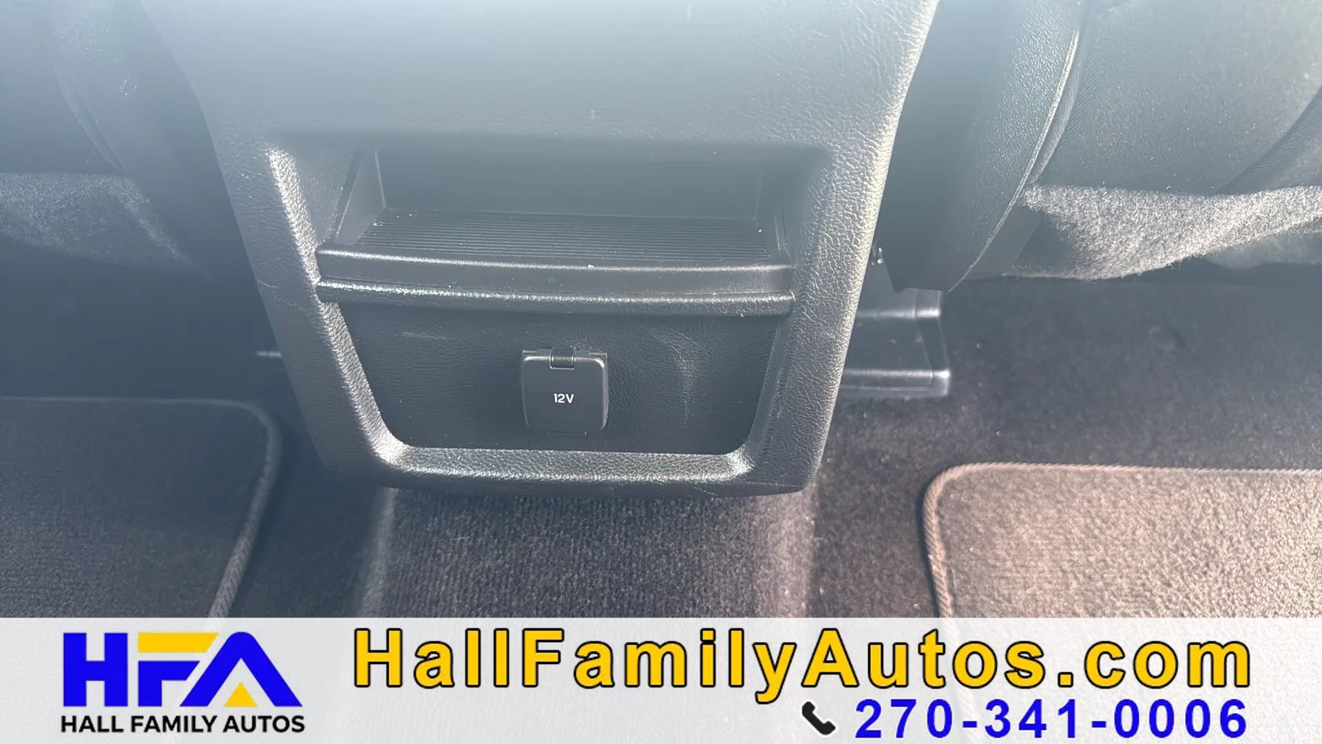Used 2018 Ford Edge SE FWD image 32