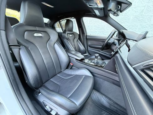 Used 2016 BMW M3 image 30
