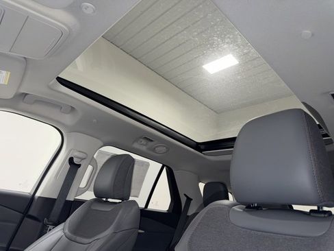 New 2026 Ford Explorer Active w/ Active Comfort Package image 14