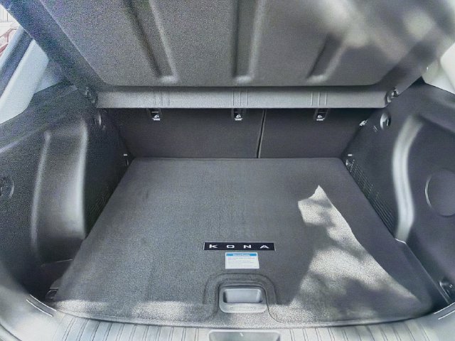 New 2026 Hyundai Kona Limited FWD image 27