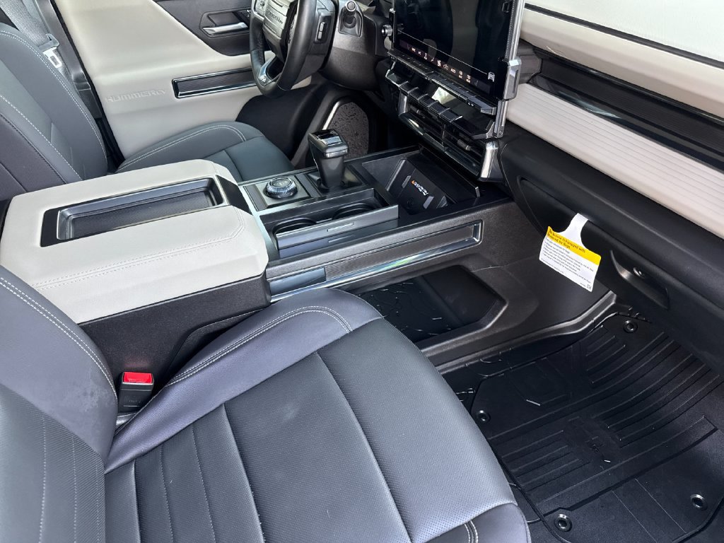 Used 2026 GMC Hummer EV SUV AWD/4WD image 17
