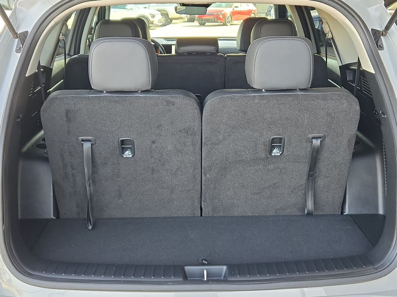 Used 2024 Kia Sorento S w/ Panoramic Sunroof Package FWD image 35