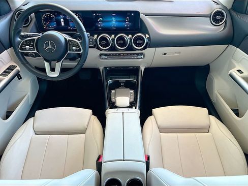 Used 2023 Mercedes-Benz GLA 250 image 13