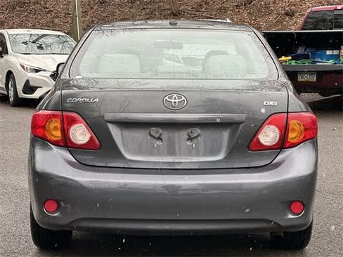 Used 2009 Toyota Corolla XLE image 4
