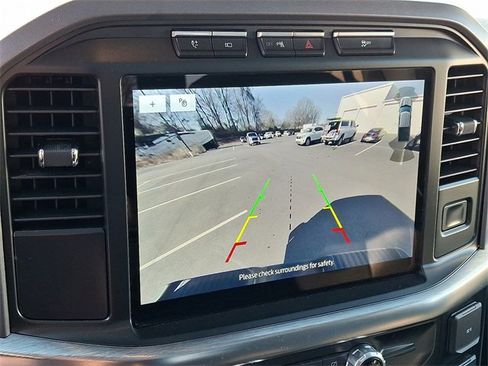 Used 2022 Ford F150 Lariat w/ Equipment Group 502A High image 19