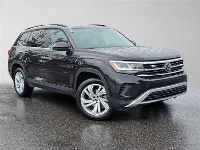 Used 2023 Volkswagen Atlas SE w/ Panoramic Sunroof Package