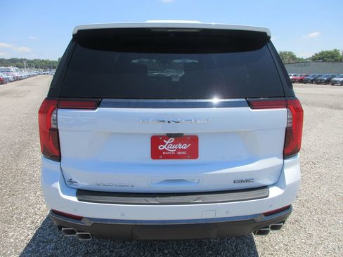 New 2026 GMC Yukon XL Denali Ultimate AWD/4WD image 5