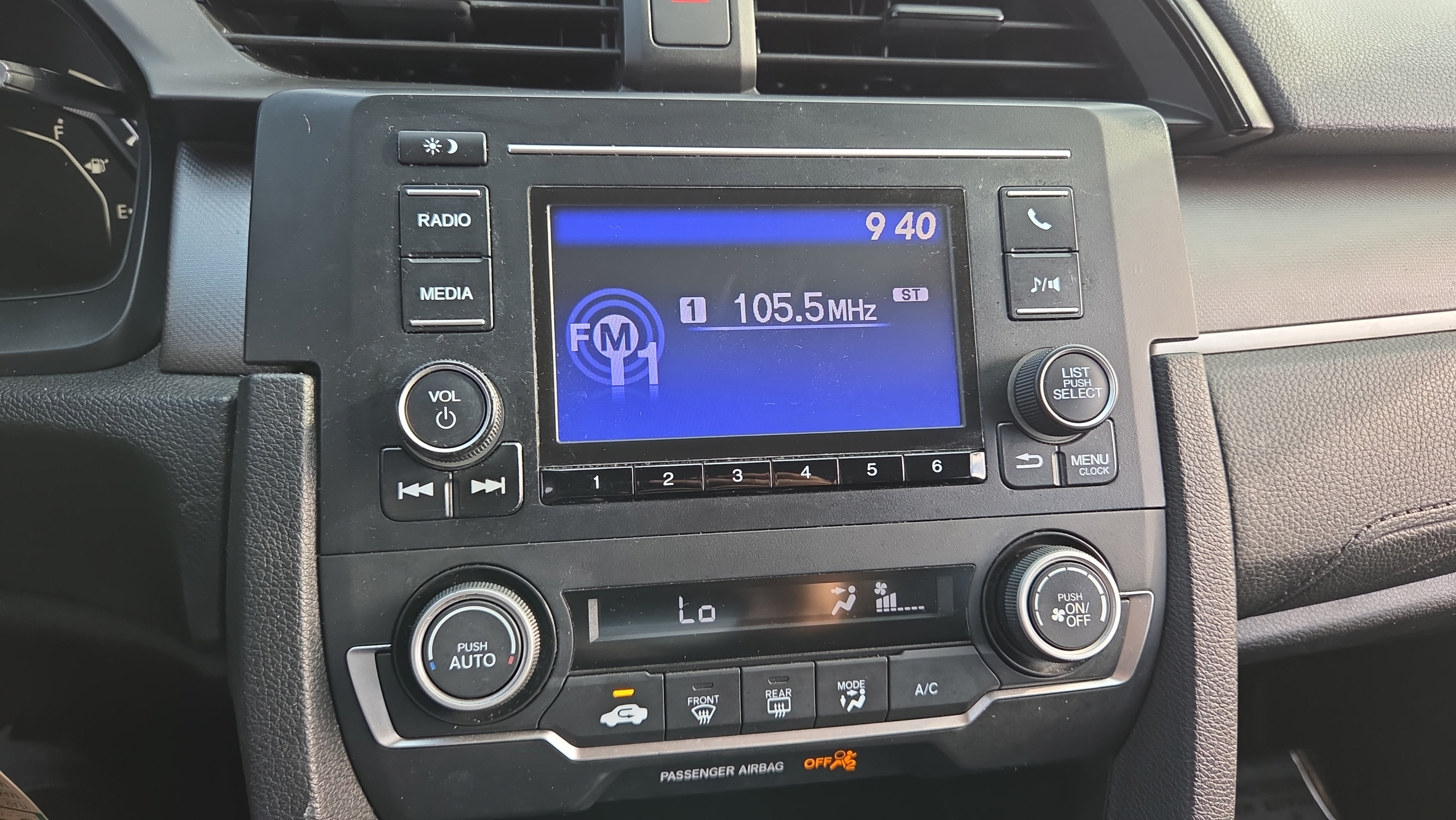 Used 2018 Honda Civic LX image 30