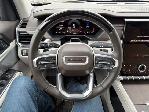 Used 2024 GMC Acadia Denali w/ Super Cruise Package AWD/4WD image 29