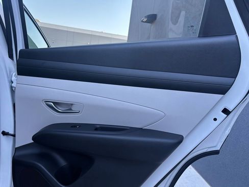 New 2026 Hyundai Tucson SEL FWD image 14