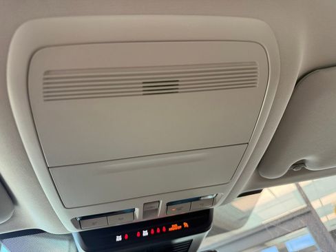 New 2026 MAZDA MAZDA3 2.5 S Hatchback w/ Premium Pkg image 21