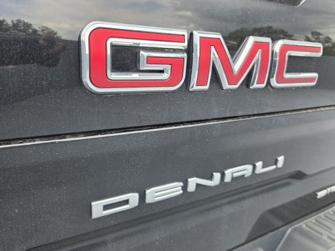 Used 2020 GMC Sierra 1500 Denali w/ Denali Ultimate Package AWD/4WD image 5