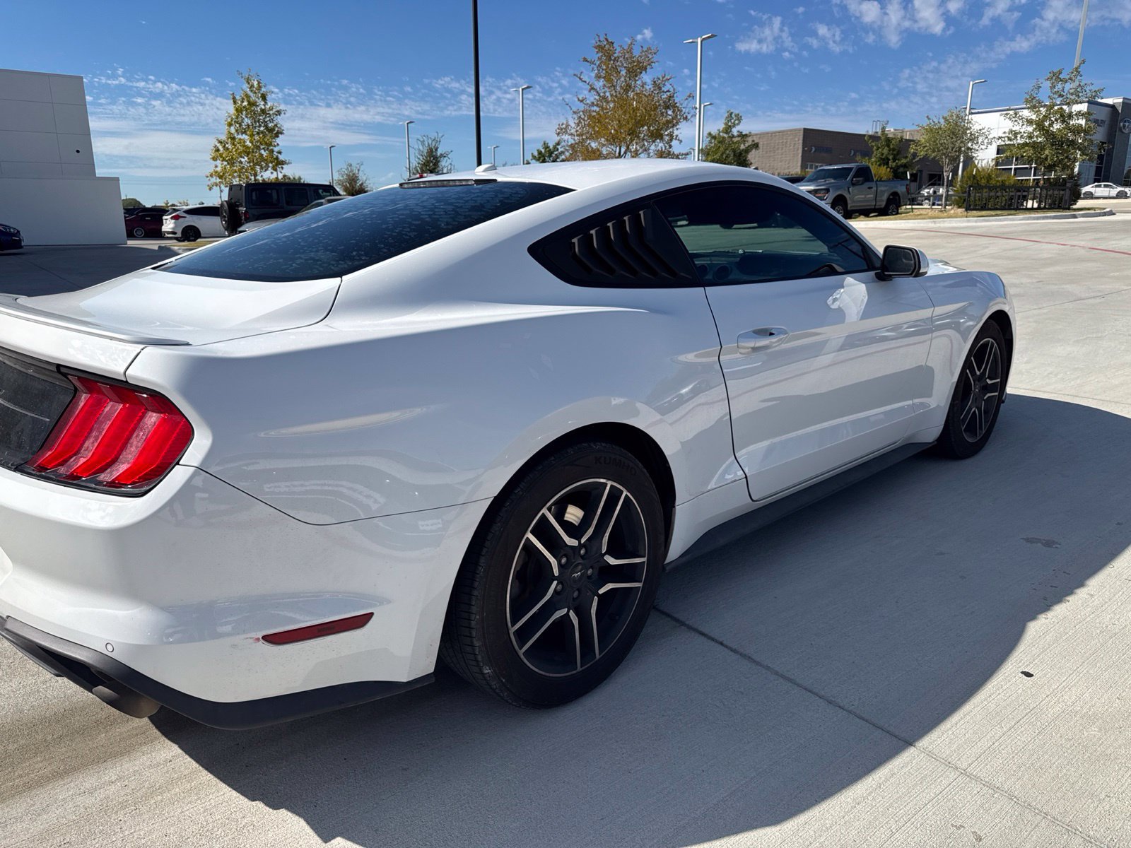 Used 2019 Ford Mustang Coupe w/ Equipment Group 101A RWD image 7