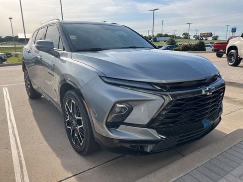 Used 2024 Chevrolet Blazer RS w/ Enhanced Convenience Package AWD/4WD image 6