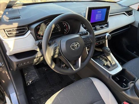 New 2025 Toyota RAV4 XLE image 13