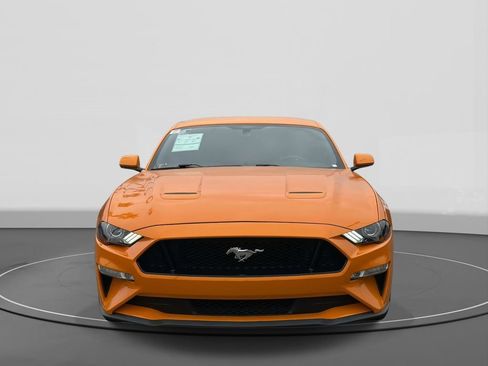 Used 2018 Ford Mustang GT image 3