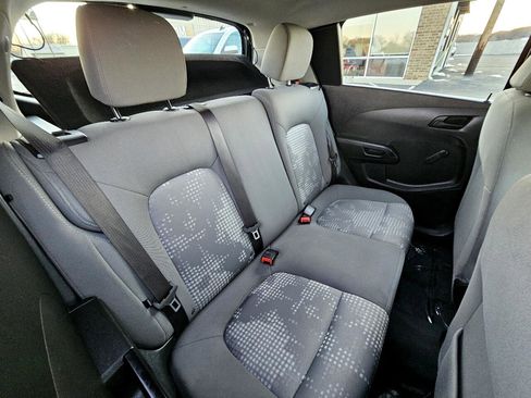 Used 2020 Chevrolet Sonic LT image 24