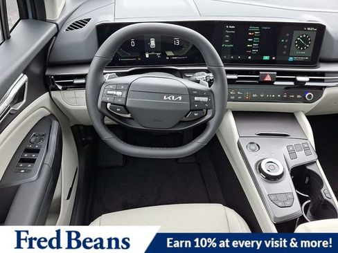 New 2026 Kia Sportage EX w/ EX Panoramic Sunroof Package image 7